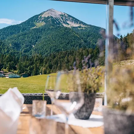 Hotel Loisi's Boutiquehotel 4*