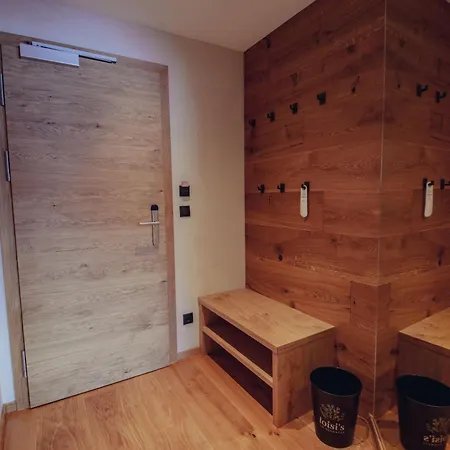 Hotel Loisi's Boutiquehotel 4*