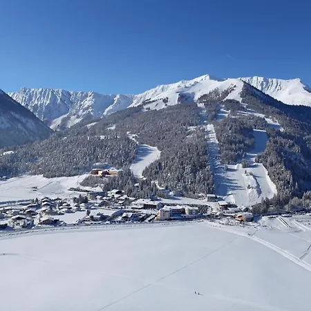 Hotel Zillertaler Hof 4*