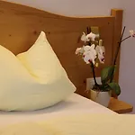 Отель Loisi's Boutiquehotel 4*