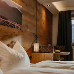Loisi's Boutiquehotel Отель