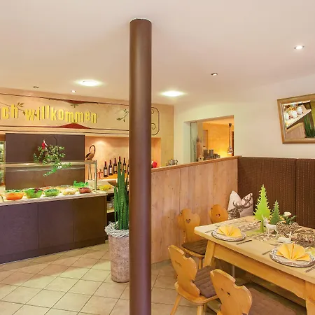 Loisi's Boutiquehotel 4*